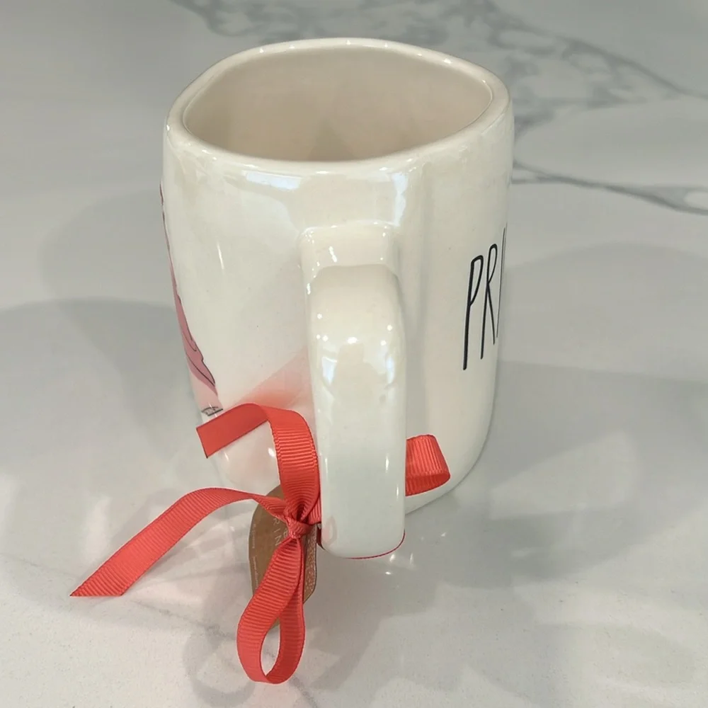 👑Cute. Rae Dunn PRINCESS MUG.